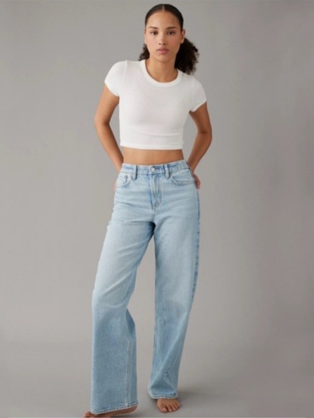 American Eagle Baggy Light Wash Jean    Y2k Fall Cozy Boho Holiday